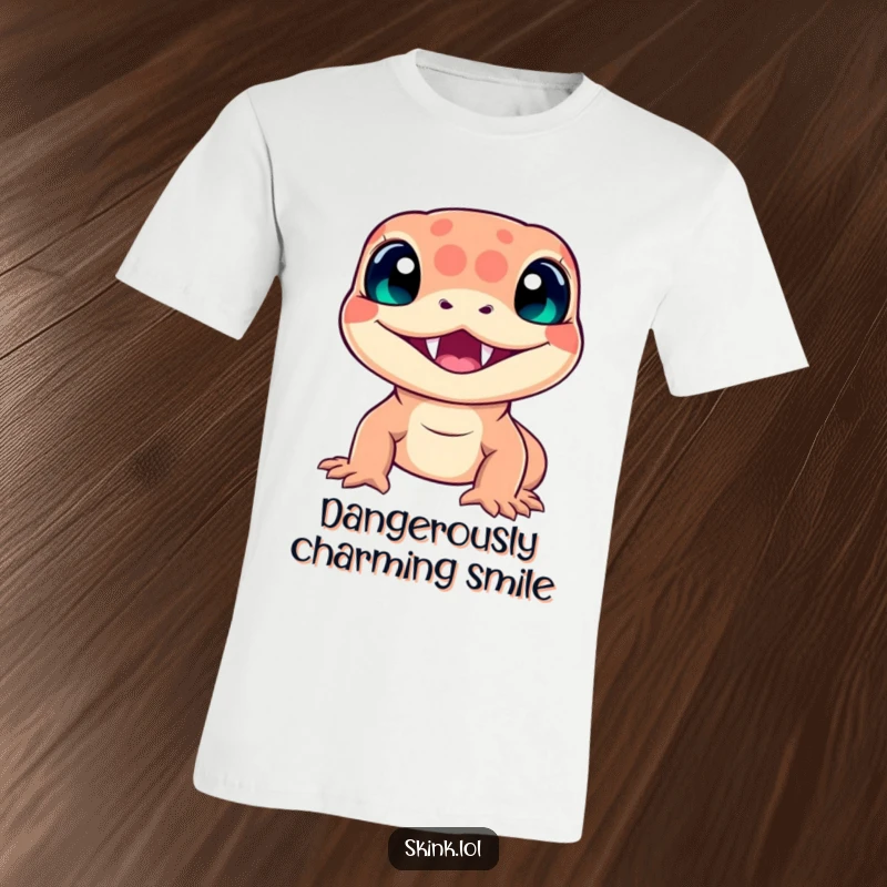 Funny skink t-shirt, radiant smile with pointy teeth, a playful and grinning reptile design.